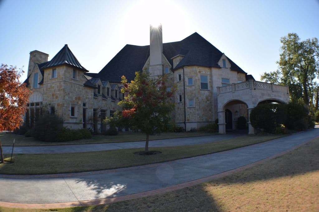 Home Exterior Photograph