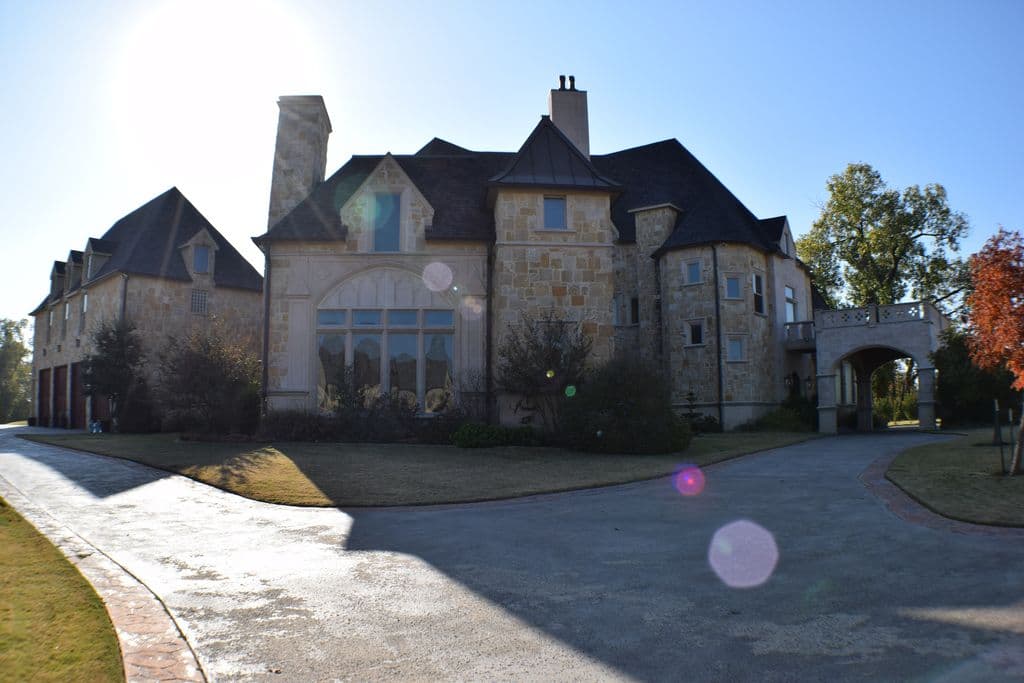 Home Exterior Photograph