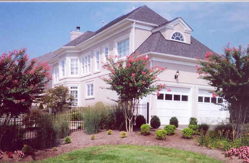 EXTERIOR PHOTO