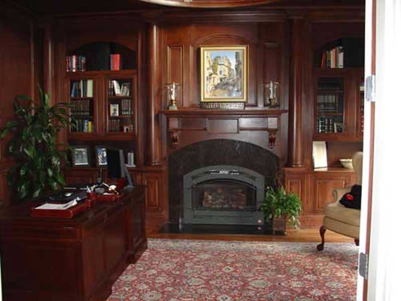 INTERIOR PHOTO