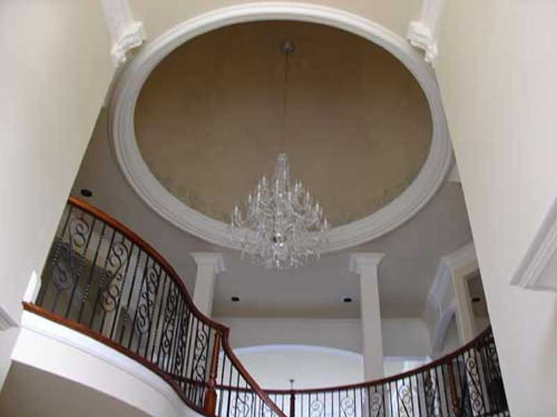 INTERIOR PHOTO