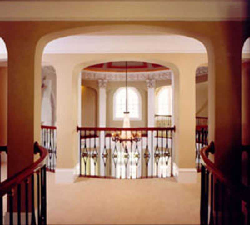INTERIOR PHOTO