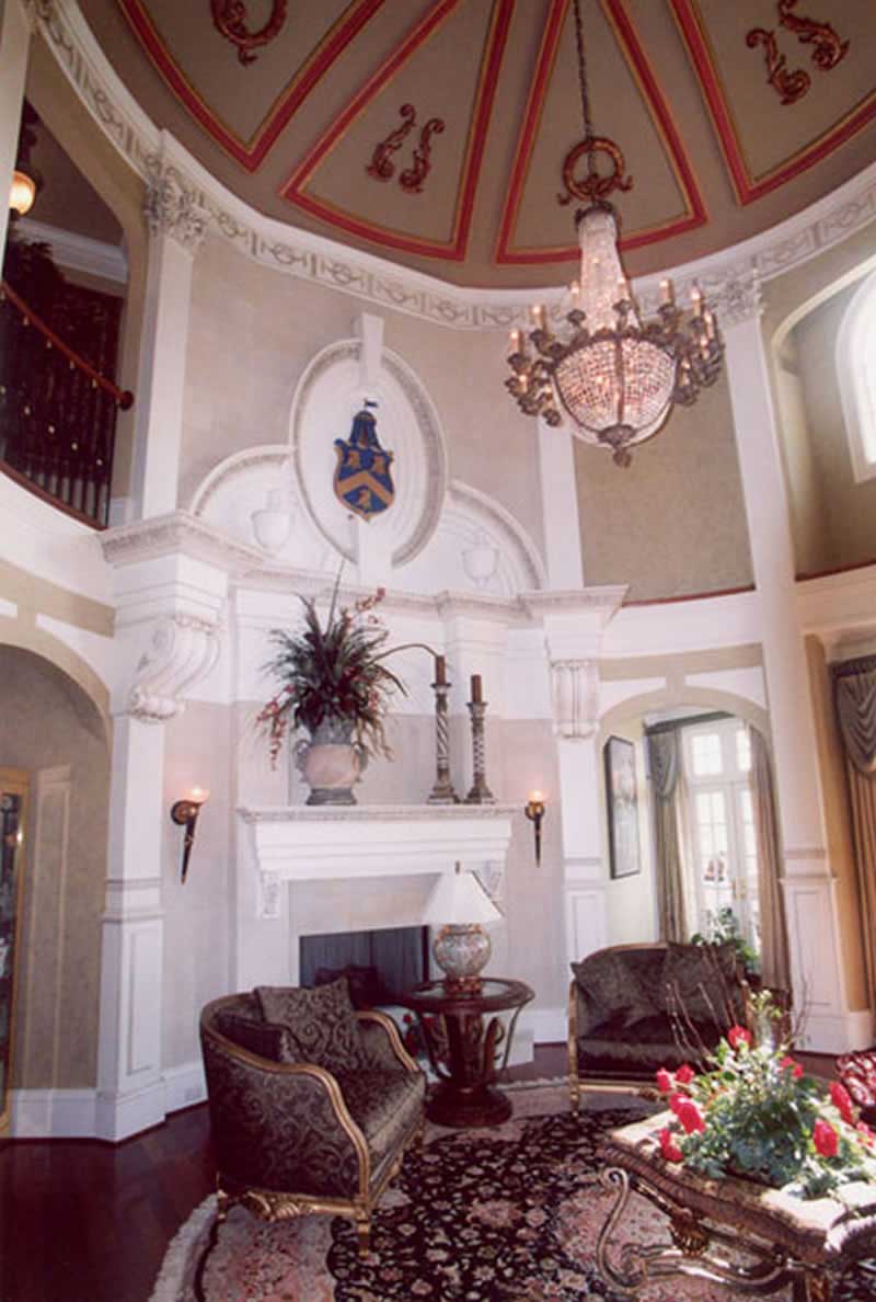 INTERIOR PHOTO