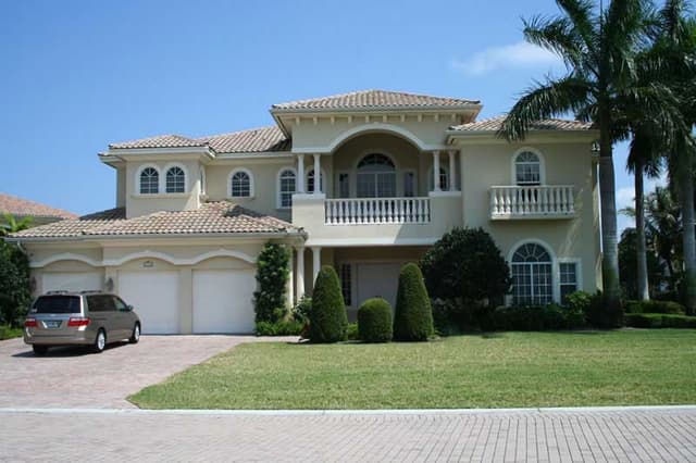 ELEV_lr5030-9906-L1.JPG