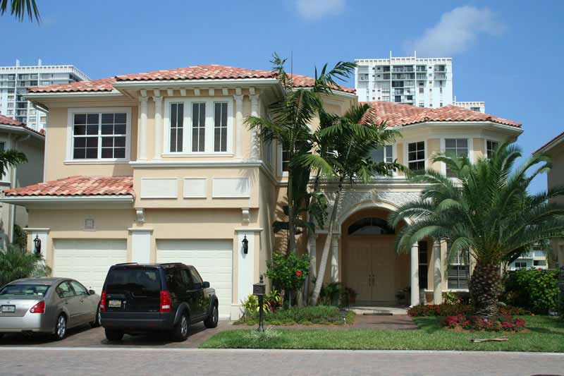 4-Bedroom, 3869 Sq Ft Mediterranean Home Plan - 107-1172 - Main Exterior