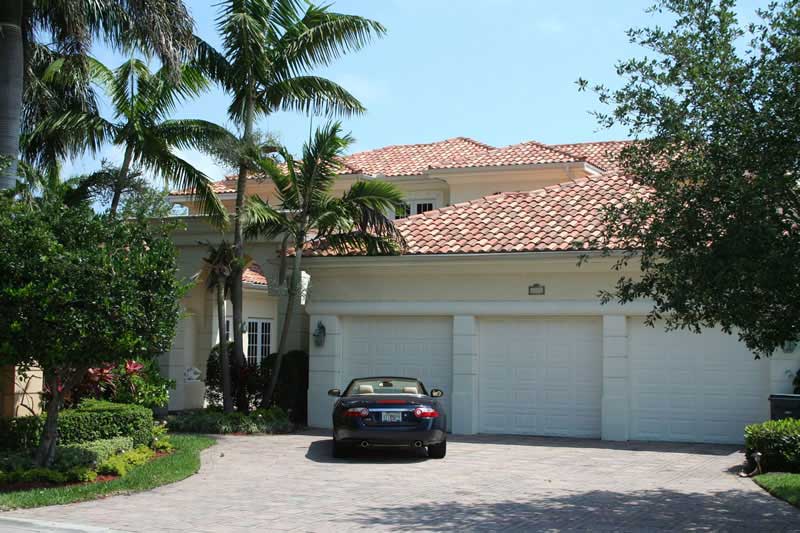 Home Exterior Photograph