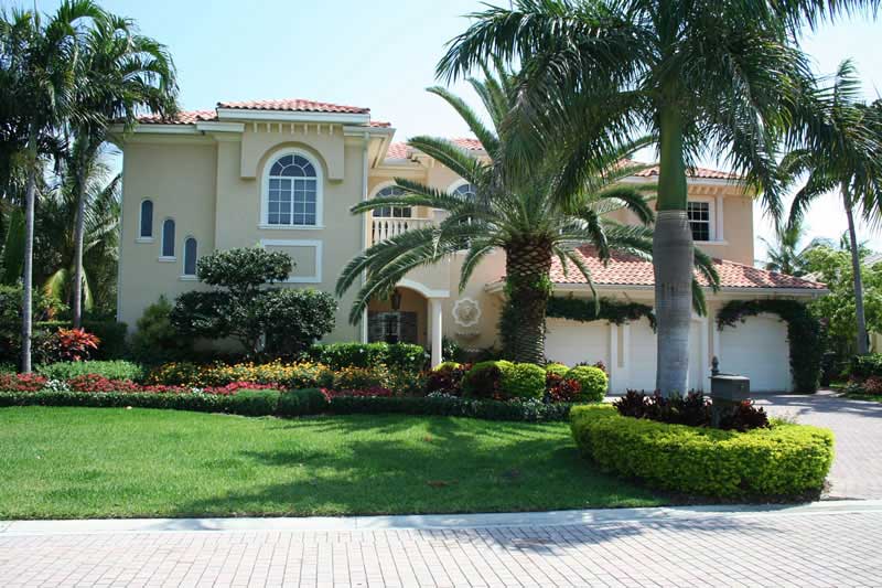 Exterior Photo #1