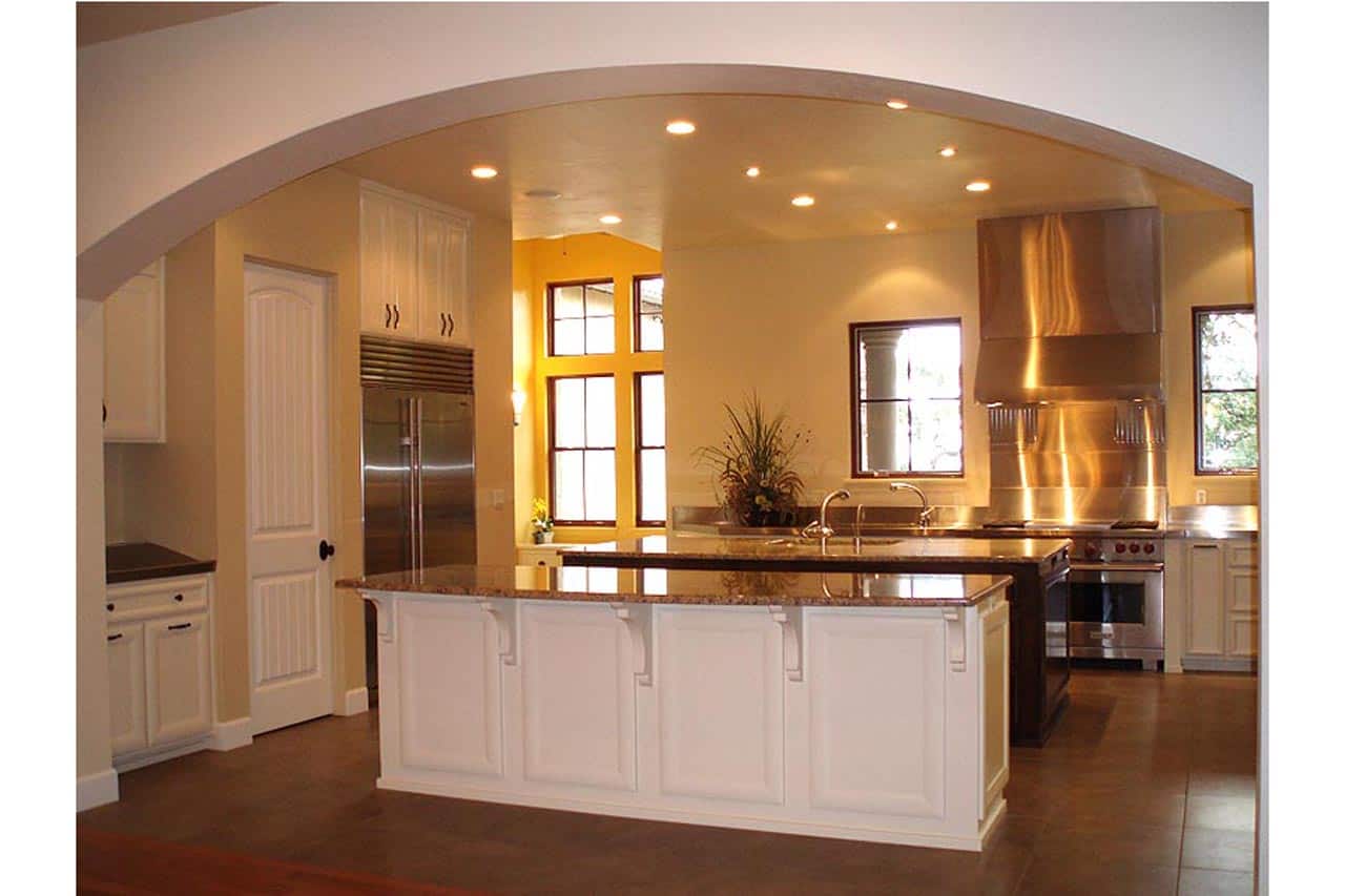 Kitchen: Kitchen Island
