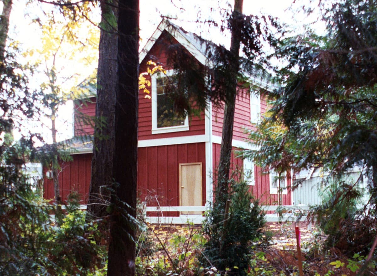 Home Exterior Photograph