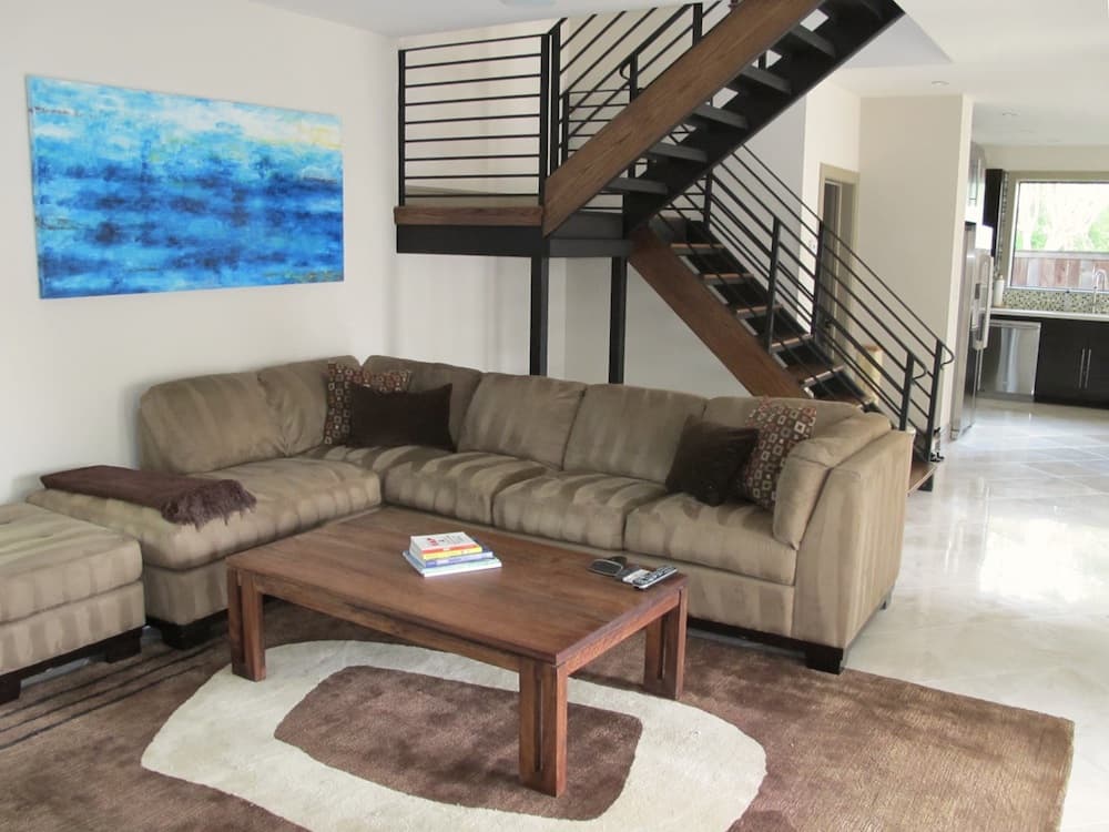 Home Interior Photograph of this 4-Bedroom,2652 Sq Ft Plan -2652