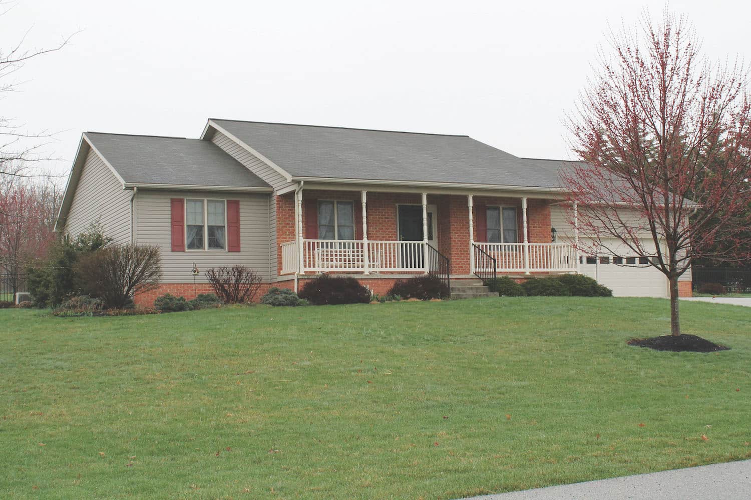 3-Bedroom, 2042 Sq Ft Ranch House - Plan #120-1041 - Front Exterior