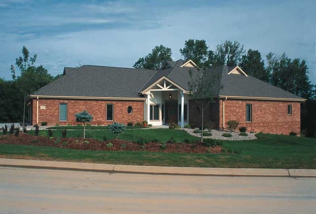 elev_lr1689_newman.jpg