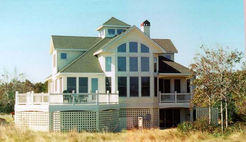 REAR ELEVATION