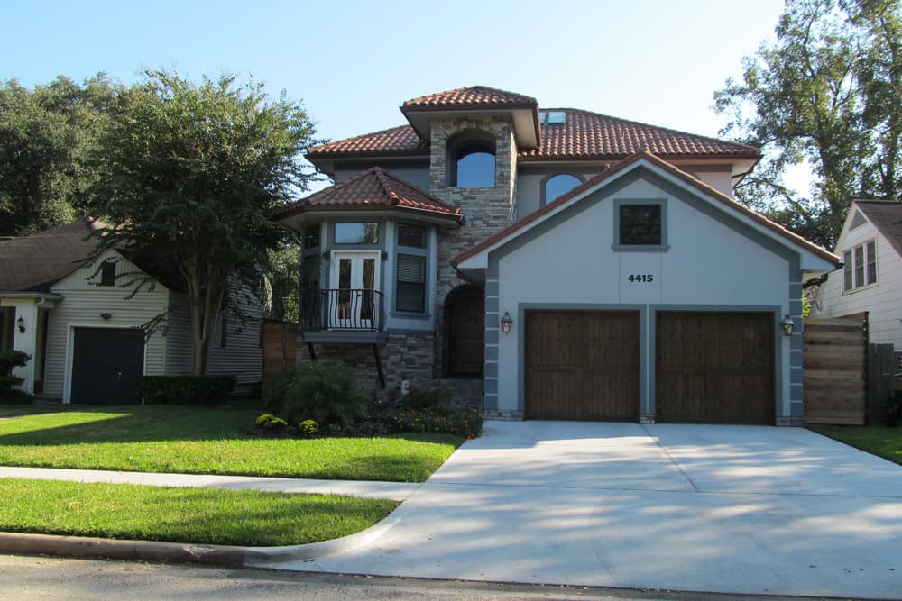 3-Bedroom, 3390 Sq Ft Southern Home Plan - 132-1627 - Main Exterior