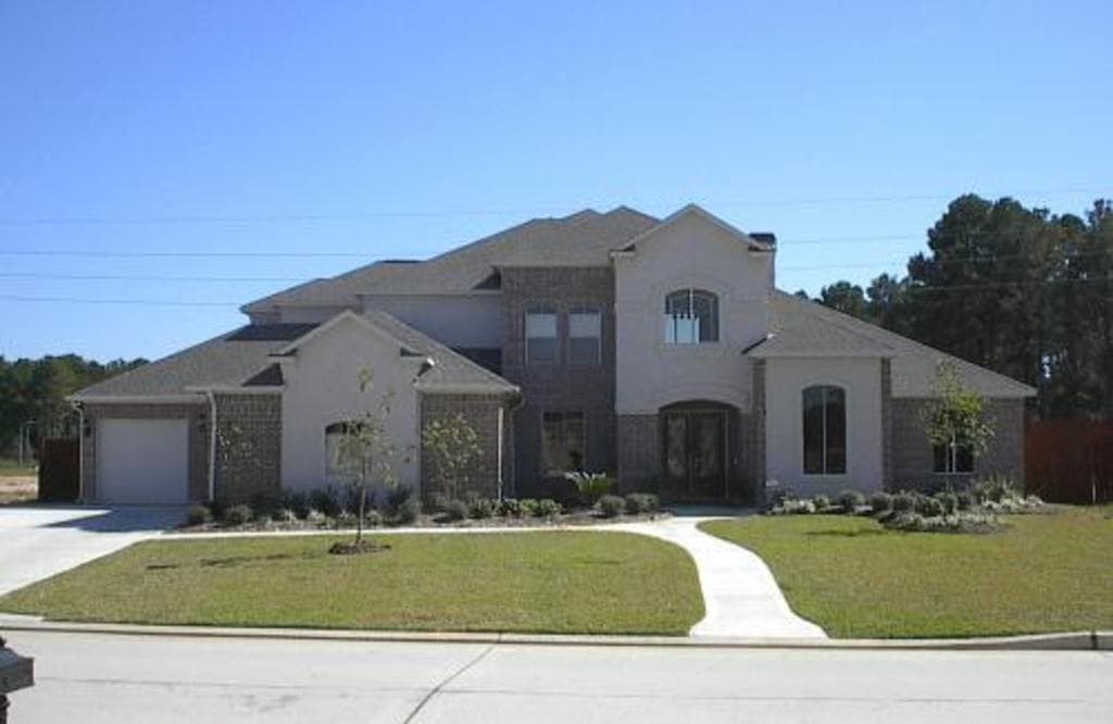 4-Bedroom, 4354 Sq Ft Luxury Home Plan - 134-1115 - Main Exterior