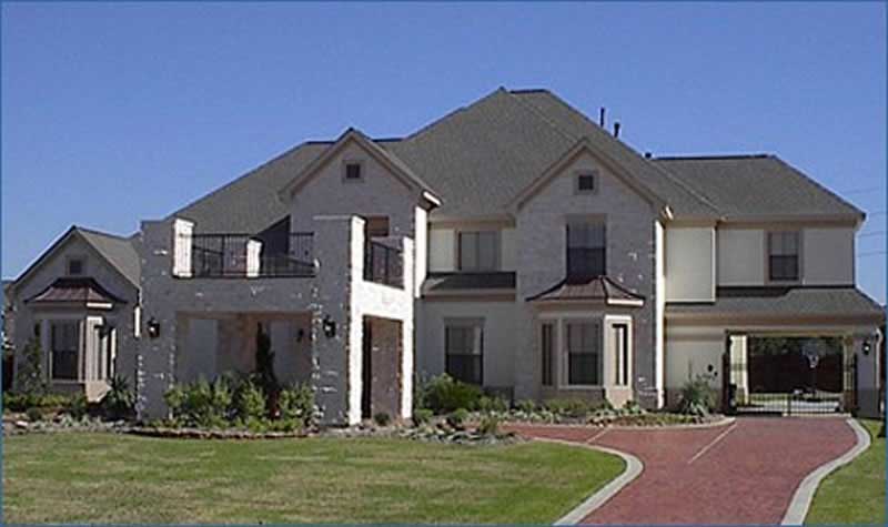 5-Bedroom, 5139 Sq Ft Luxury Home Plan - 134-1345 - Main Exterior