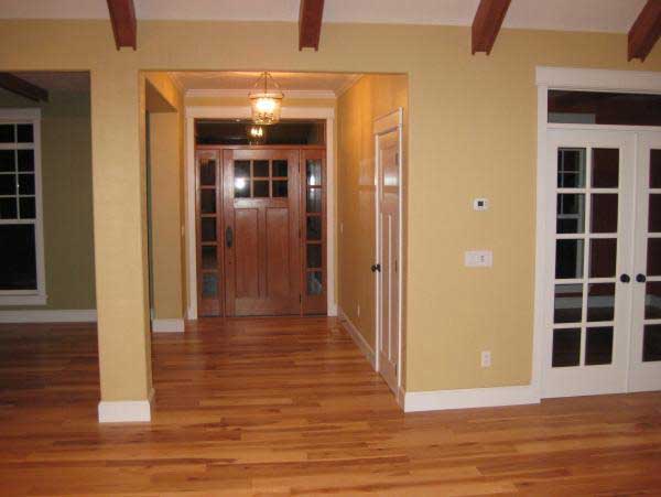 Entry Hall: Foyer