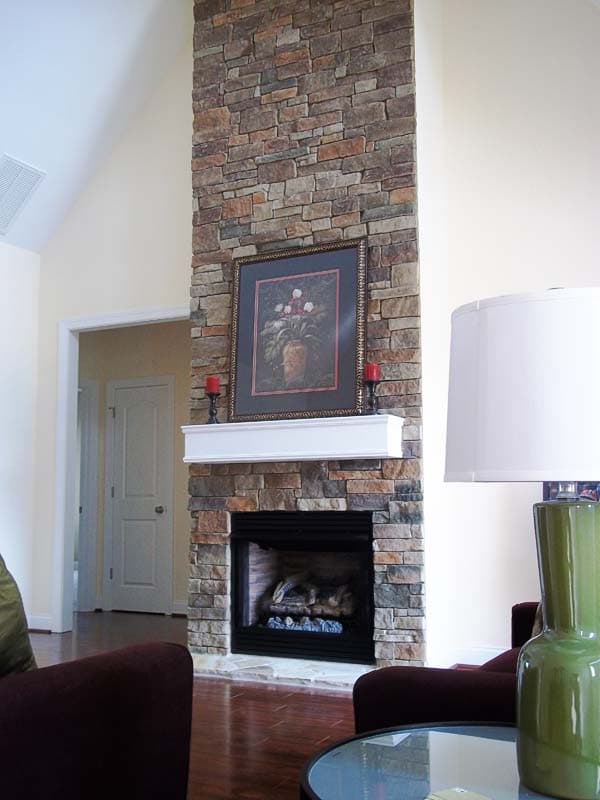 141-1067 great room