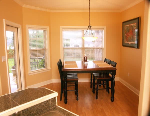 Kitchen: Breakfast Nook