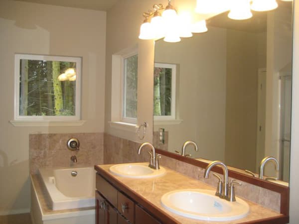 Master Bathroom: Sink/Vanity