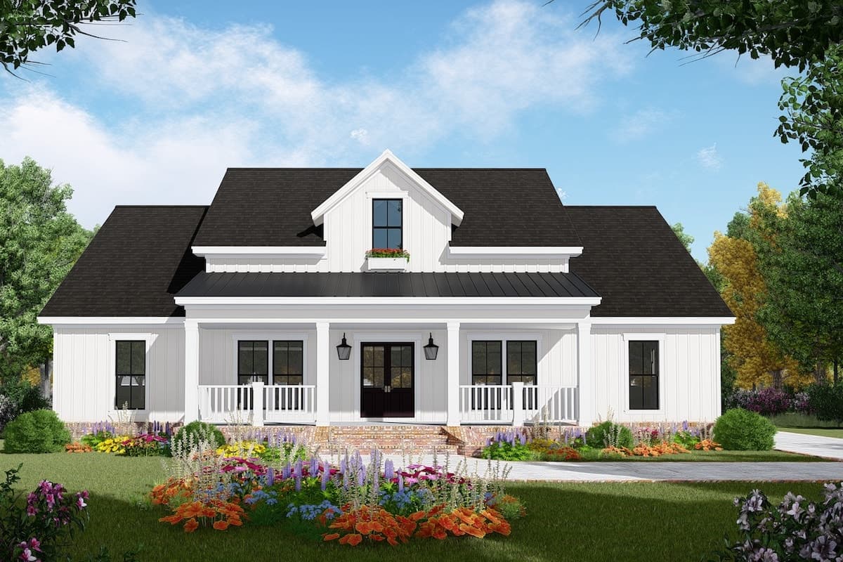 Farmhouse home plan (ThePlanCollection: House Plan #141-1308)
