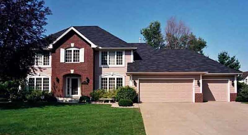 3-Bedroom, 2335 Sq Ft European House Plan - 146-1930 - Front Exterior