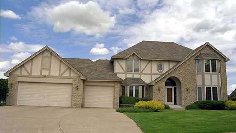 3-Bedroom, 2665 Sq Ft Tudor House Plan - 146-2849 - Front Exterior