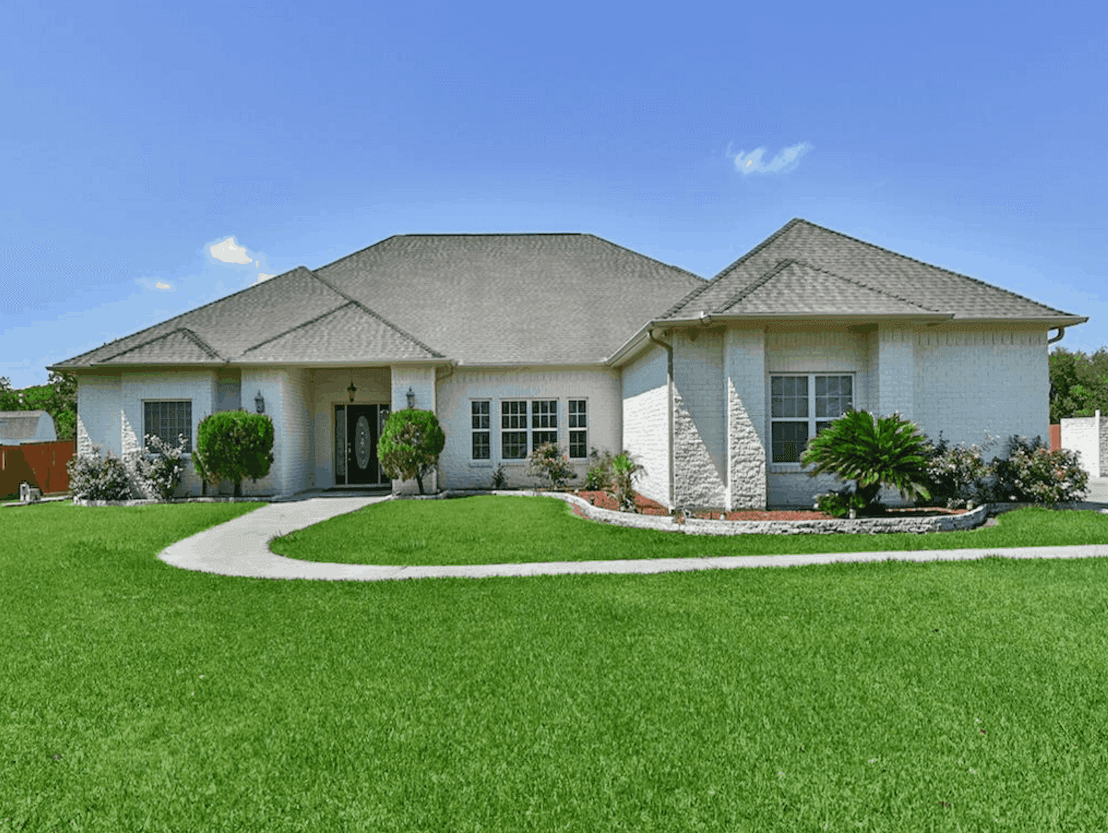 4-Bedroom, 3021 Sq Ft Coastal Home - Plan #153-1209 - Main Exterior