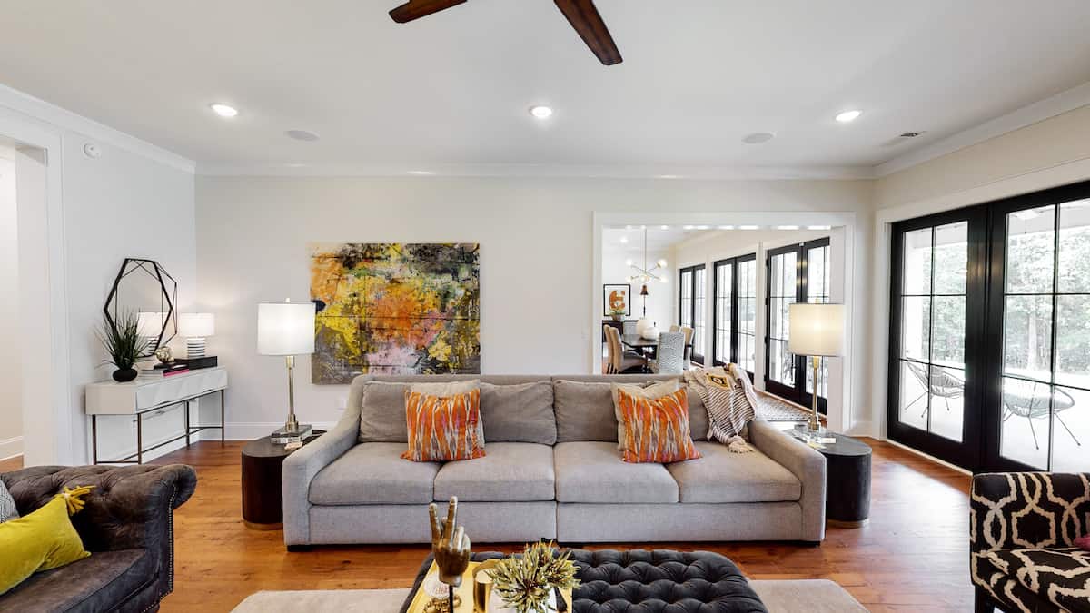 Great Room: Windows