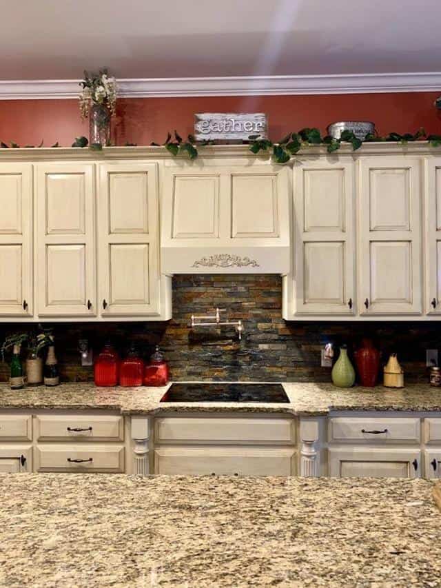 Kitchen: Kitchen Island