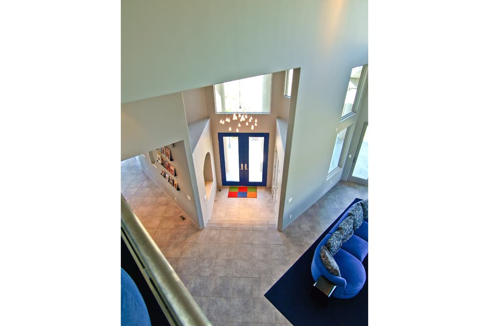 Entry Hall: Foyer