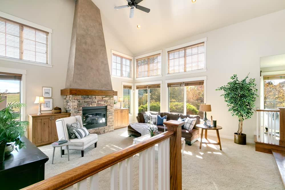 Great Room: Windows