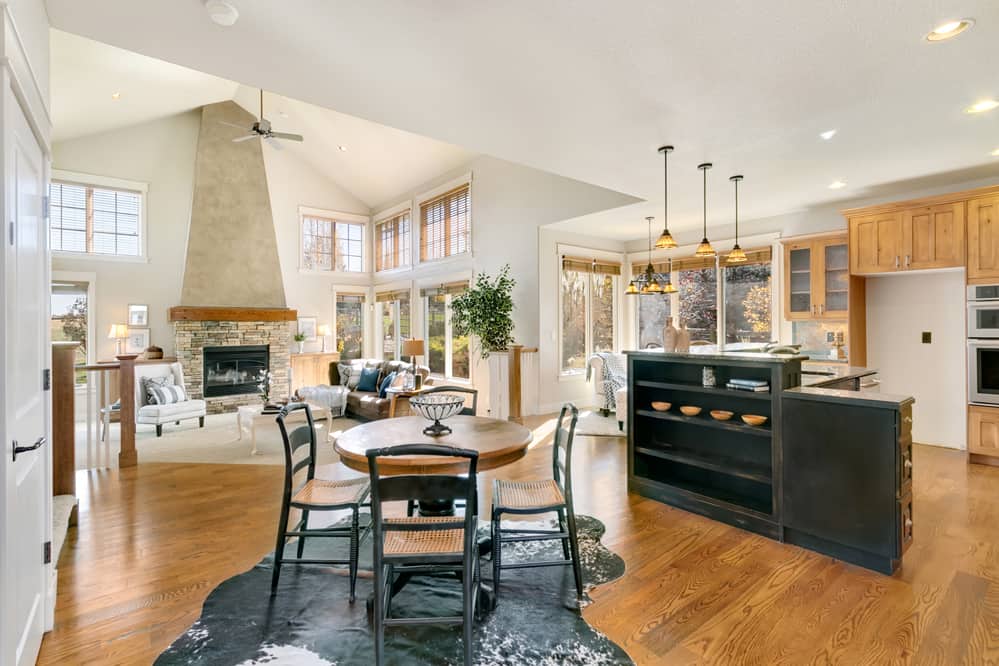 Kitchen: Breakfast Nook