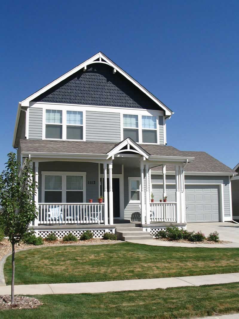 3-Bedroom, 1608 Sq Ft Country House Plan - 161-1008 - Front Exterior