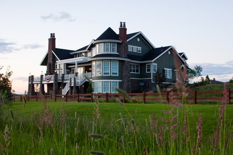 Home Exterior Photograph