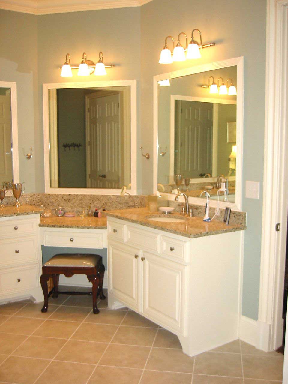 Master Bathroom: Sink/Vanity