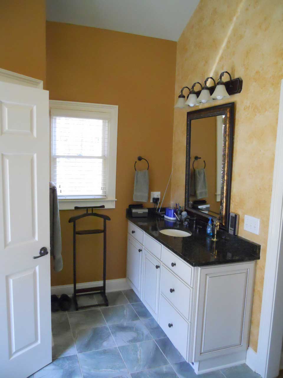 Master Bathroom: Sink/Vanity