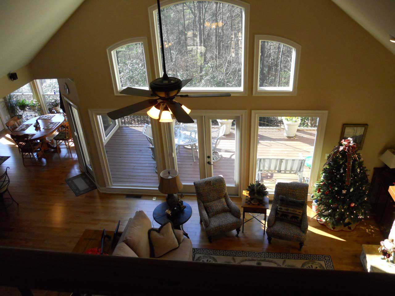 Great Room: Windows