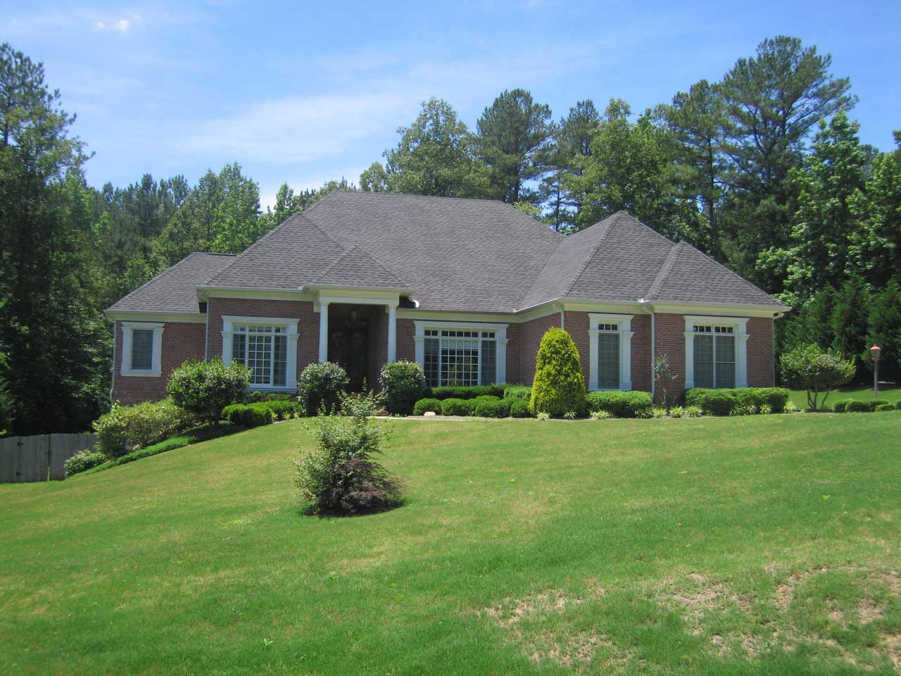 4-Bedroom, 3120 Sq Ft Ranch House Plan - 163-1030 - Front Exterior