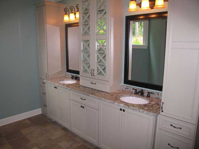 Master Bathroom: Sink/Vanity