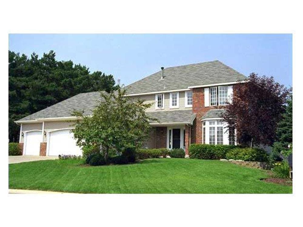 4-Bedroom, 3535 Sq Ft Cape Cod Home Plan - 165-1040 - Main Exterior