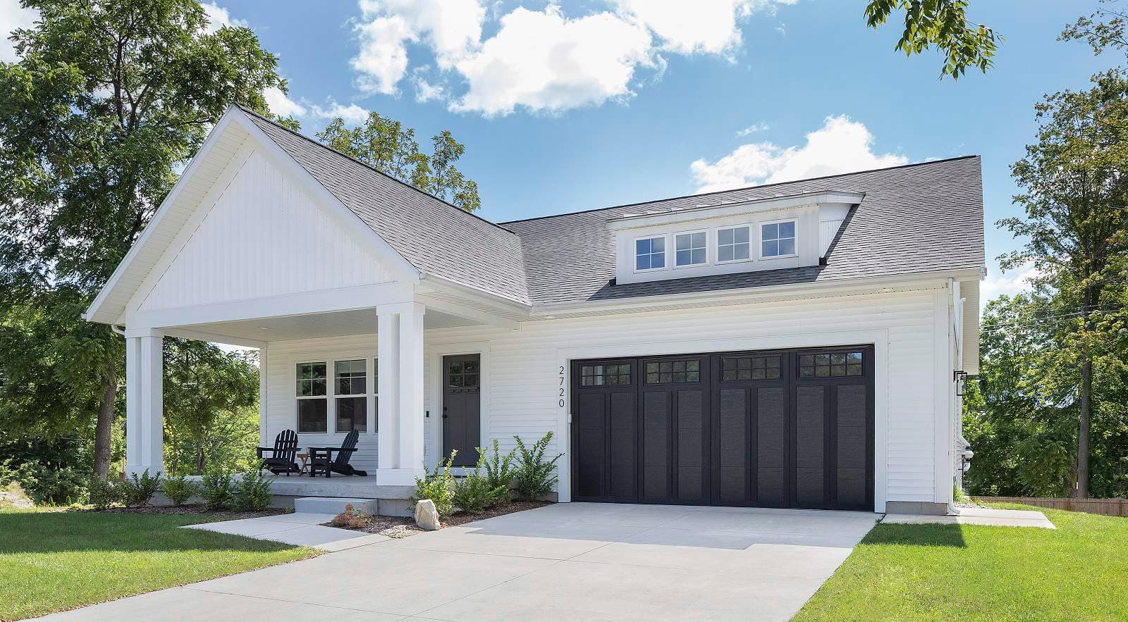 Cottage House Plan - 3 Bedrms, 2.5 Baths - 2572 Sq Ft - #168-1156