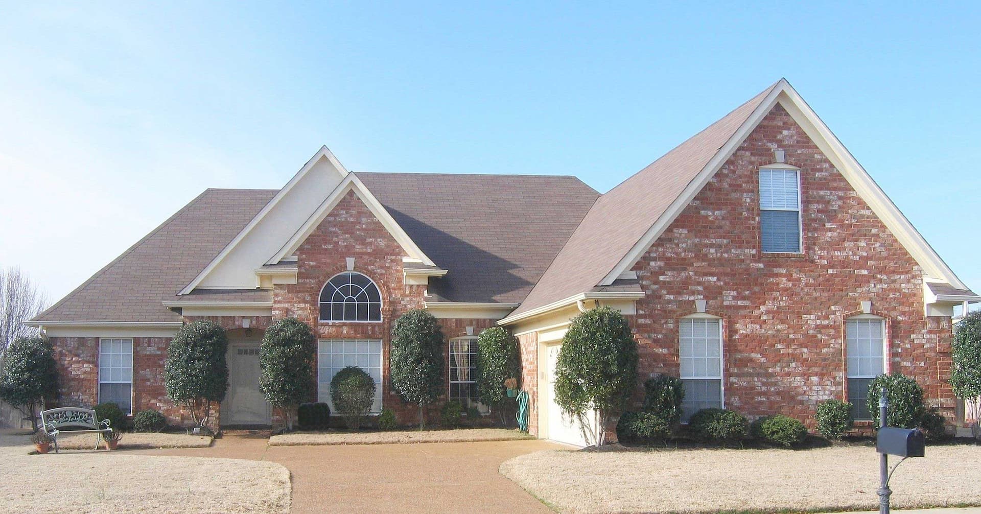 3-Bedroom, 1865 Sq Ft Cape Cod House Plan - 170-1150 - Front Exterior