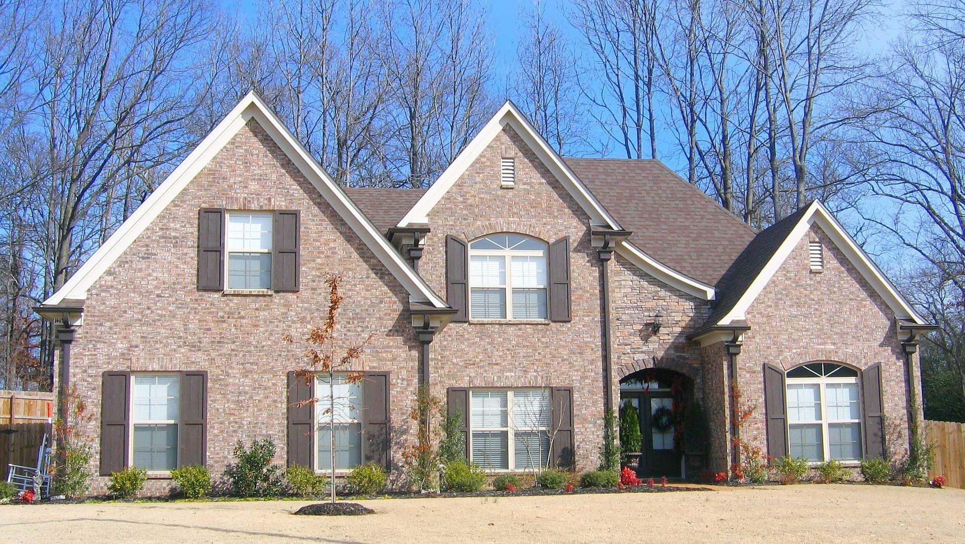 3-Bedroom, 2753 Sq Ft Country House Plan - 170-1172 - Front Exterior