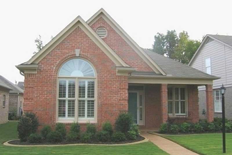 3-Bedroom, 1837 Sq Ft Southern House Plan - 170-1329 - Front Exterior