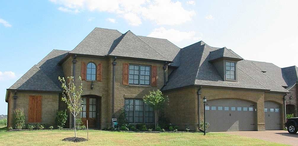 4-Bedroom, 3234 Sq Ft Country House Plan - 170-1332 - Front Exterior