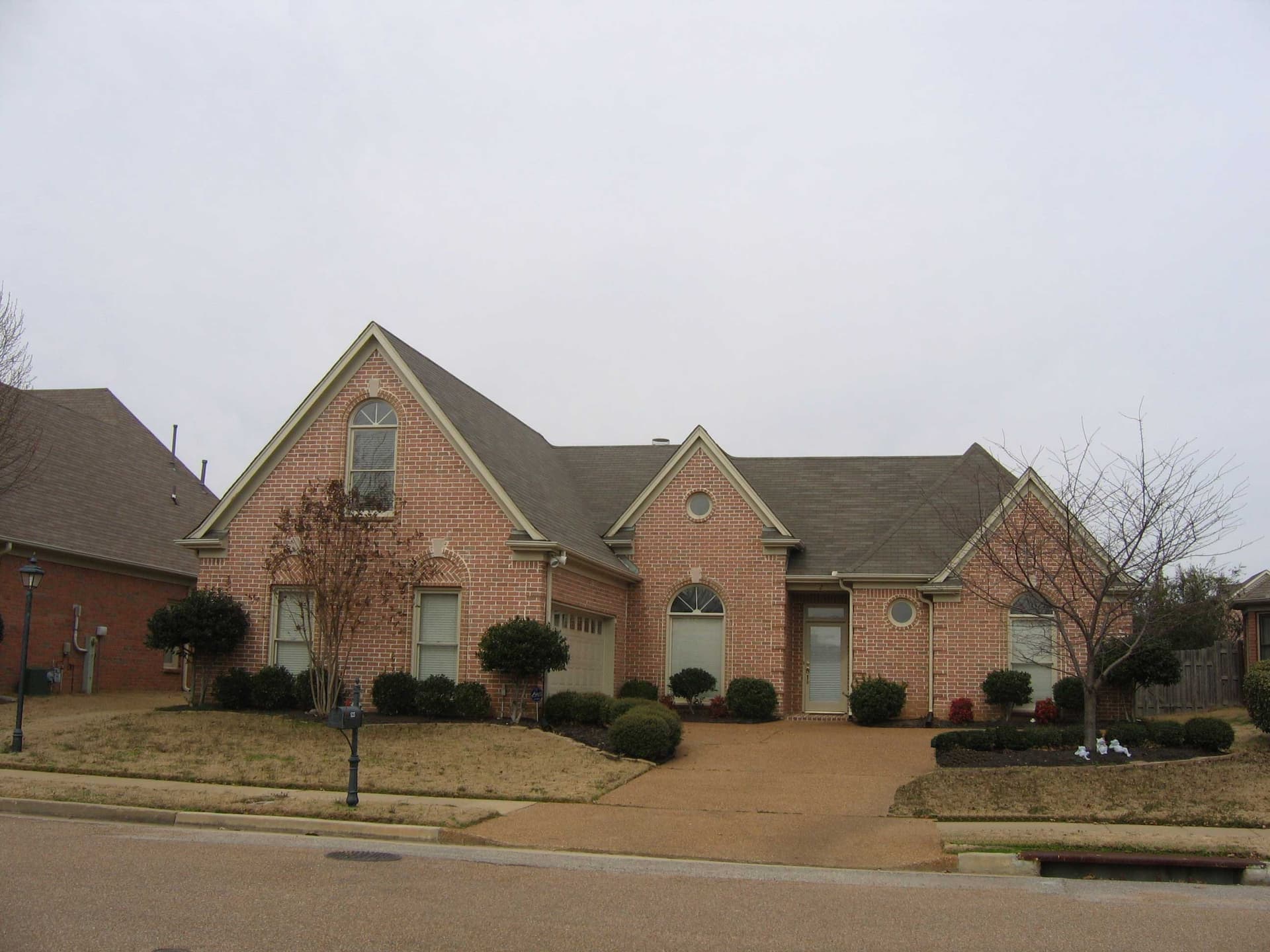 3-Bedroom, 2483 Sq Ft Cape Cod House Plan - 170-1470 - Front Exterior