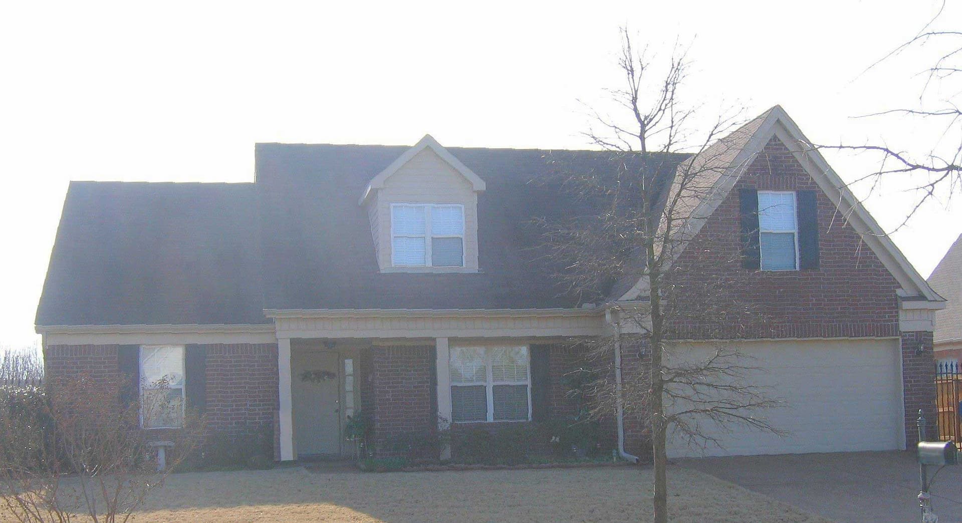 3-Bedroom, 2514 Sq Ft Traditional House Plan - 170-1636 - Front Exterior