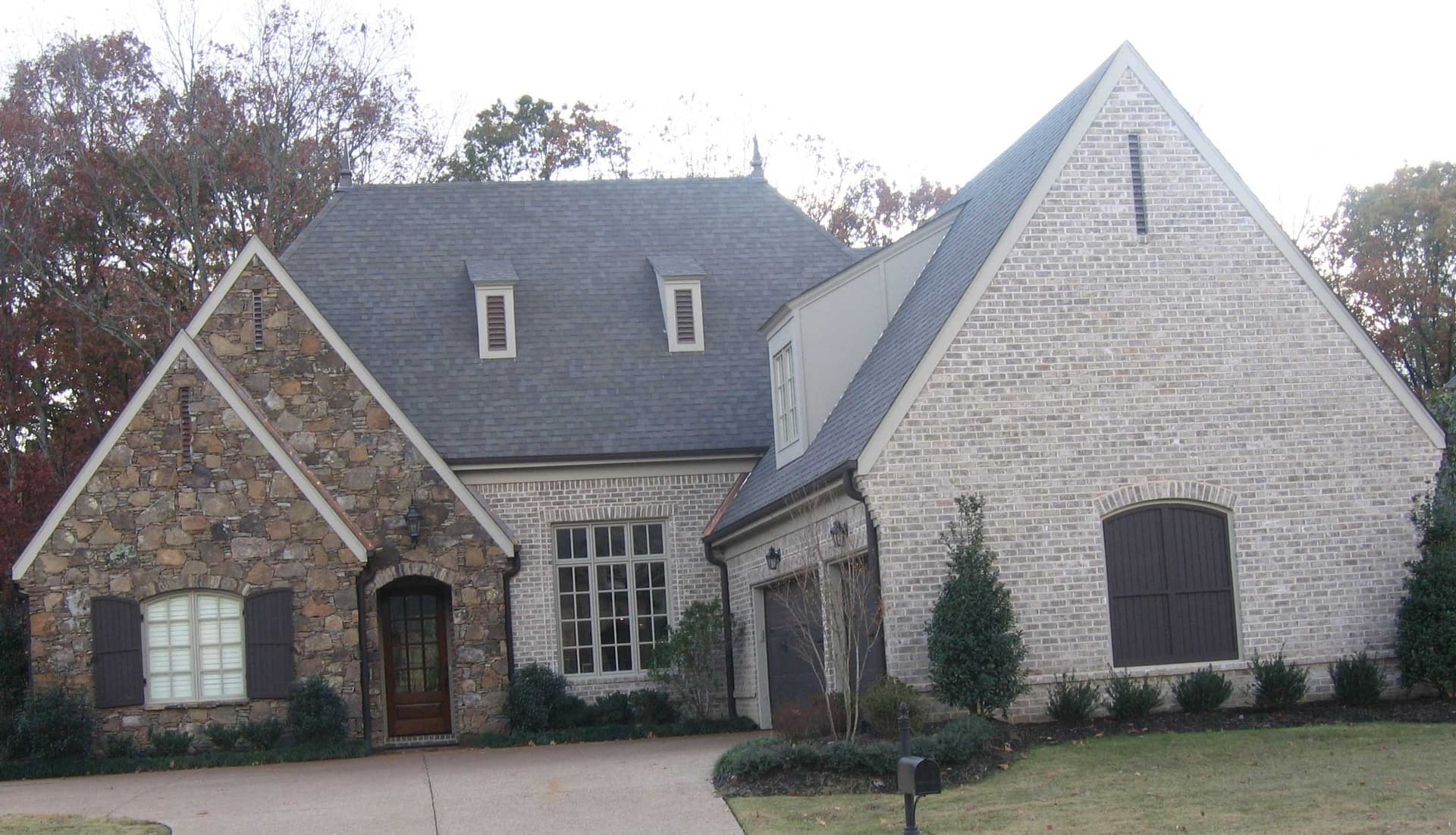 3-Bedroom, 3748 Sq Ft Country House Plan - 170-1640 - Front Exterior