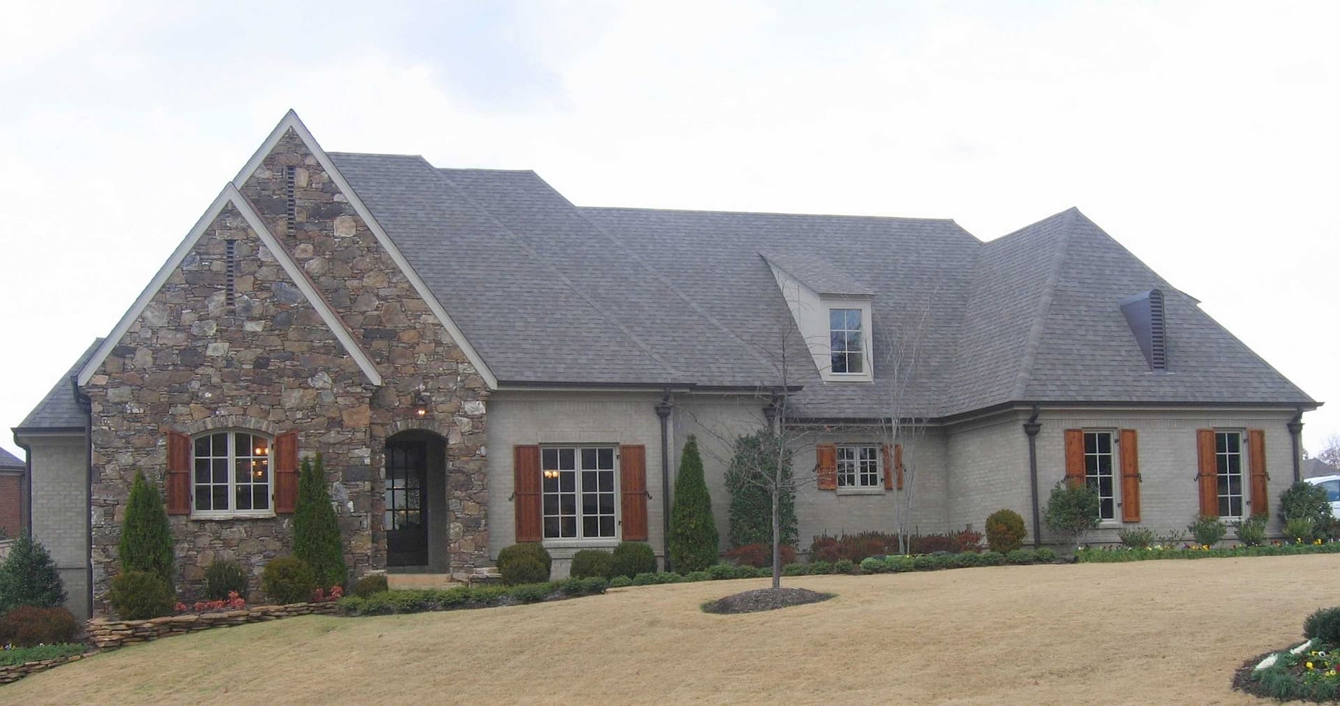 3-Bedroom, 3947 Sq Ft Country House Plan - 170-1642 - Front Exterior